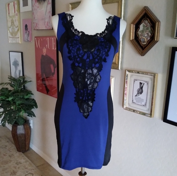 Vintage 80's Black Lace and Electric Blue Chemise - Picture 1 of 4